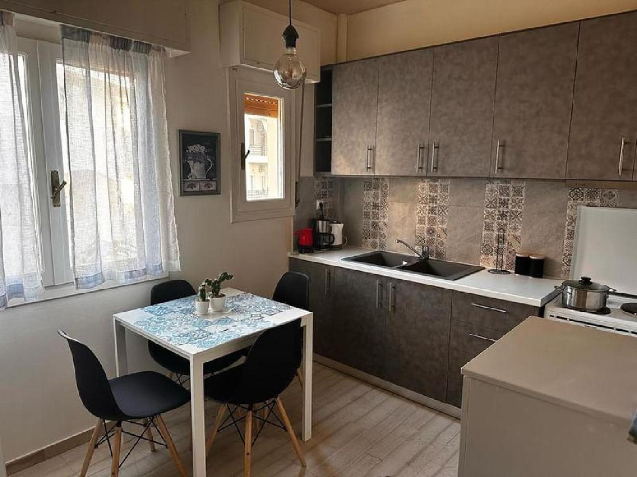Cozy In Centre Of